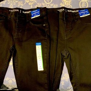 Girls Size 12 NWT super flex jeggings with adjustable waist